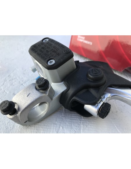 bomba de freno brembo ps 10 16 con deposito integrado off road mx ref 110d08710