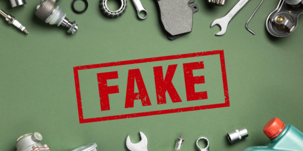 Cómo Identificar Recambios Falsificados en Motos: Guía Visual y Rápida